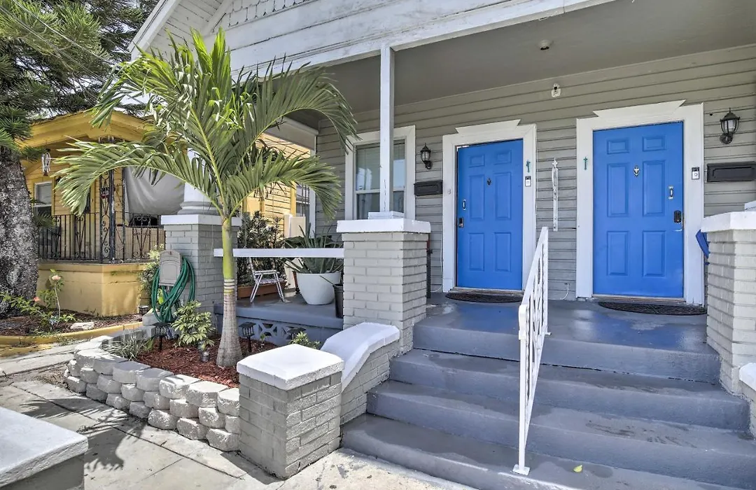 Updated Ybor City House W/ Fenced Yard-1