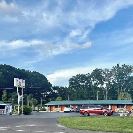 Motel 301-2